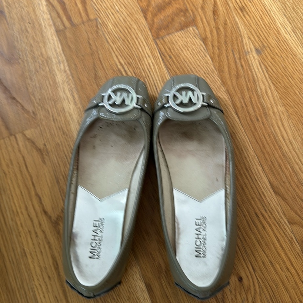 Grey patent leather flats